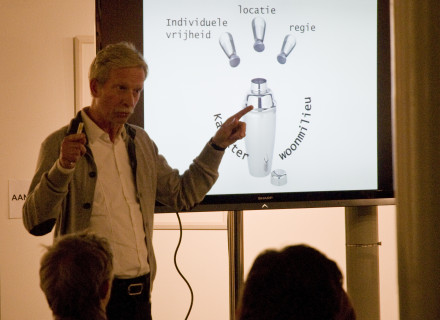 Stedenbouwkundige Wim Oosterhuis - foto: Allard de Goeij