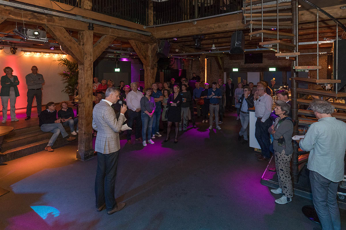 DE STAD viert feest!